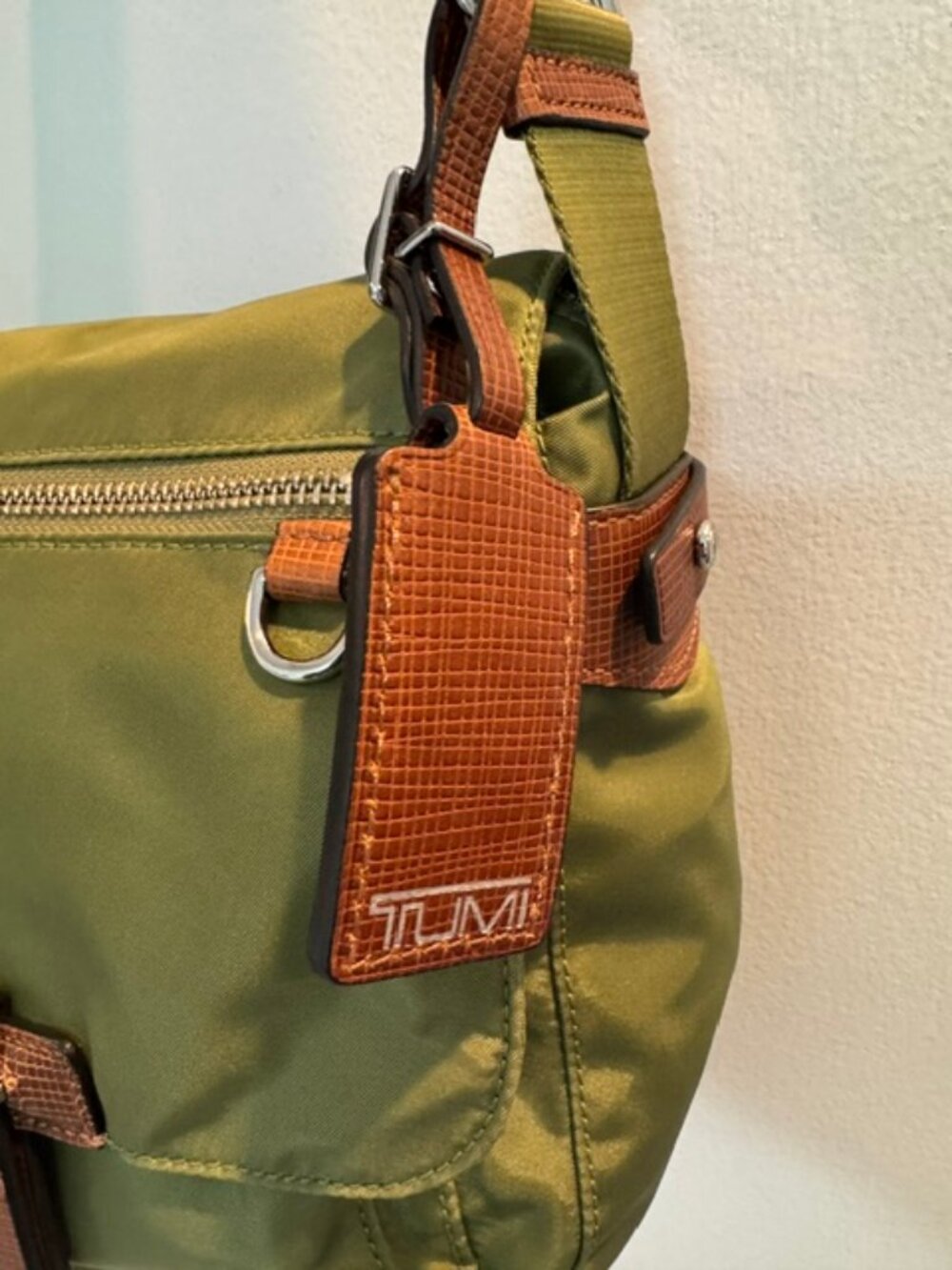 TUMI Nylon Forrest Green Voyageur Lugano Shoulder Crossbody Bag - Picture 5 of 10